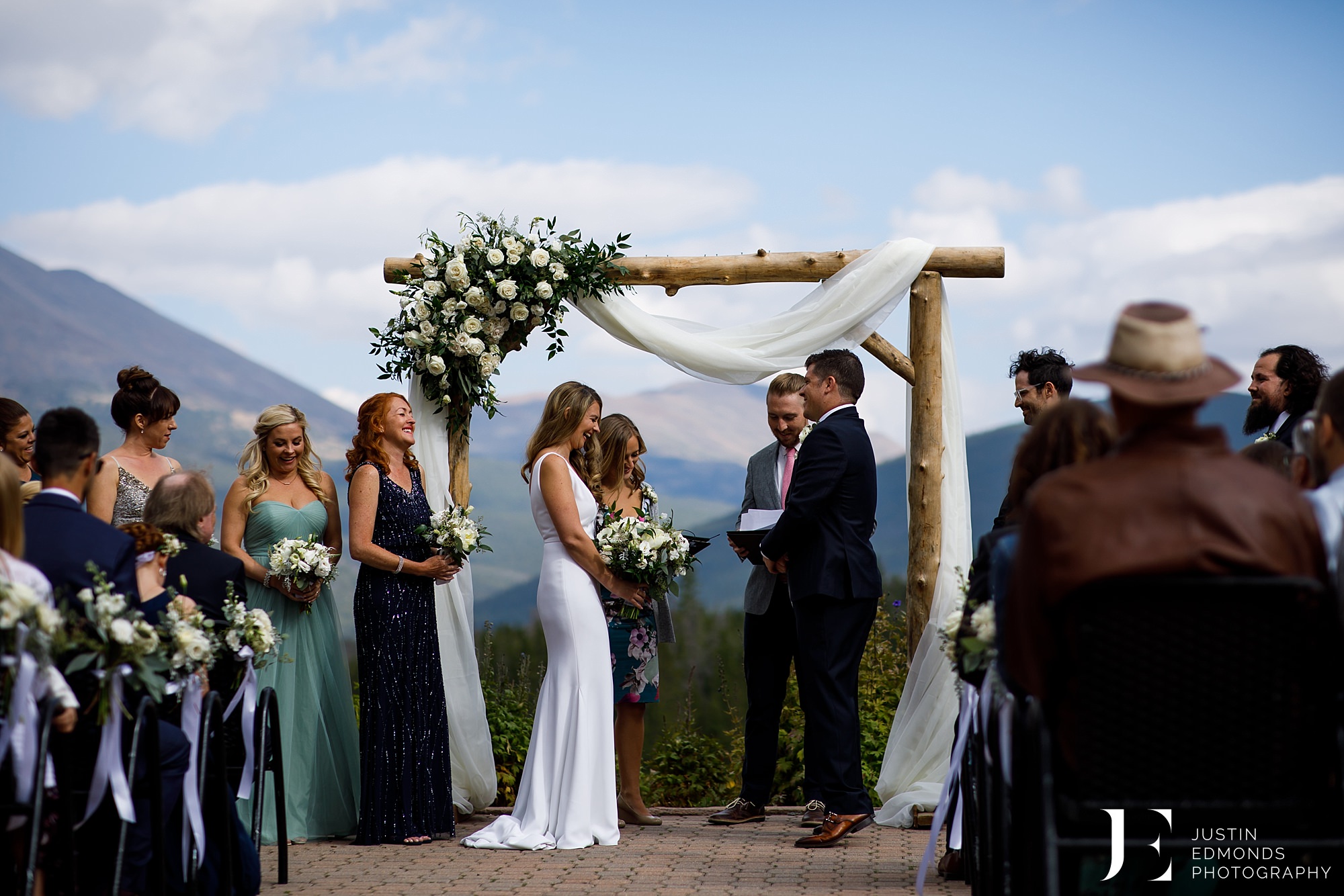 Ceremony {Rentals} | petalandbean.com
